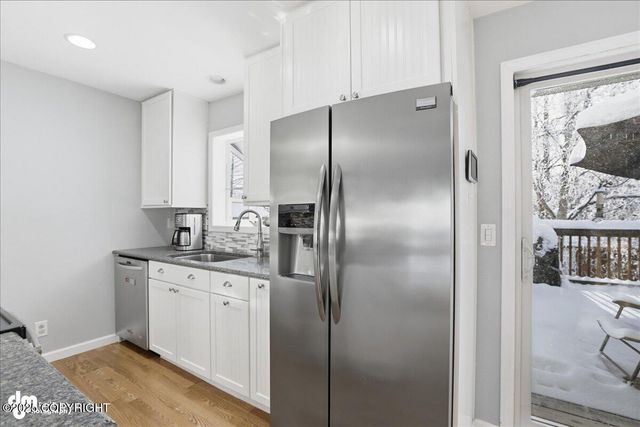 4040 E 65th Avenue, Anchorage, AK 99507