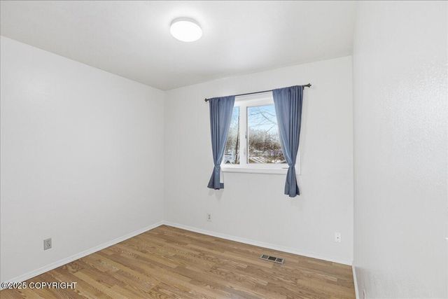 4040 E 65th Avenue, Anchorage, AK 99507