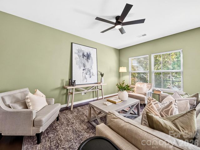 2410 Alyssa Lane, Charlotte, NC 28208