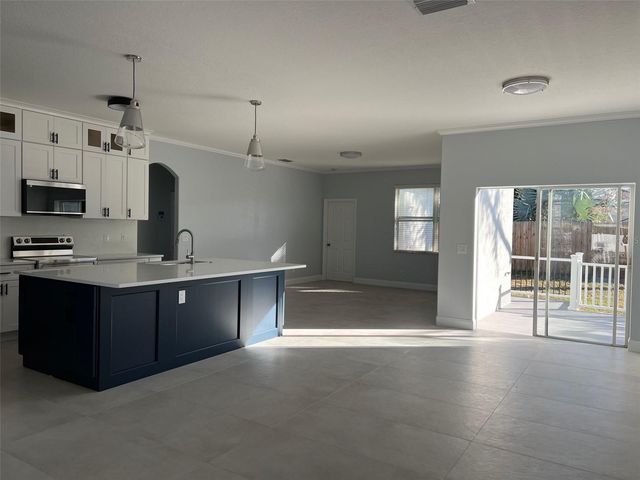 1839 SUNRISE DUNES COURT, Tarpon Springs, FL 34689