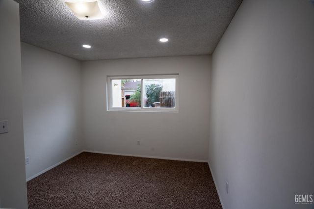 3600 Wood Lane, Bakersfield, CA 93309
