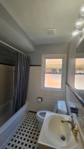 21345 Newcastle Road, Harper Woods City, MI 48225