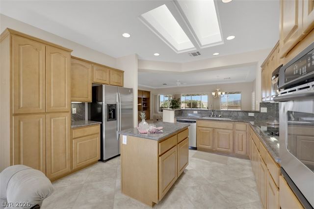 2025 Wildwood Lake Street, Henderson, NV 89052