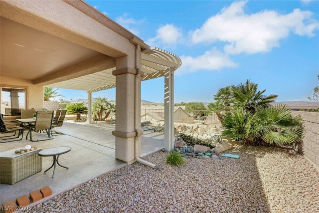 2025 Wildwood Lake Street, Henderson, NV 89052