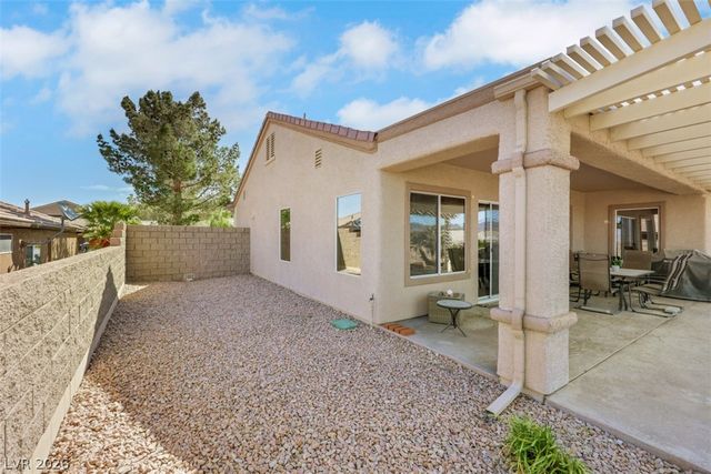 2025 Wildwood Lake Street, Henderson, NV 89052