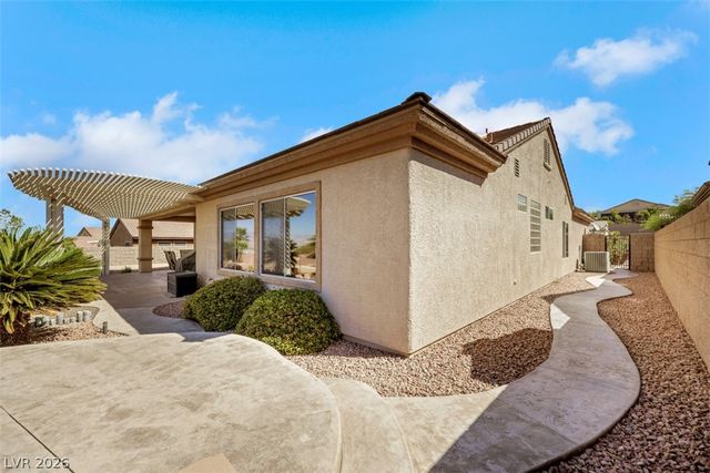 2025 Wildwood Lake Street, Henderson, NV 89052