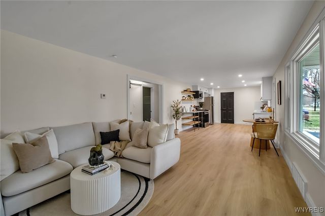 1554 Meadow Drive, Alden, NY 14004