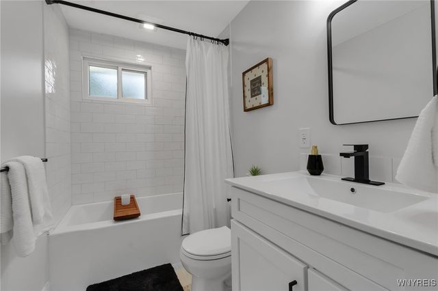 1554 Meadow Drive, Alden, NY 14004