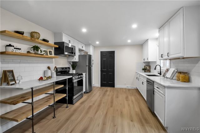 1554 Meadow Drive, Alden, NY 14004