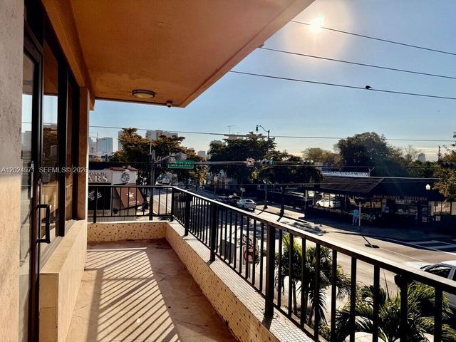 1101 SW 8th Street 203, Miami, FL 33130