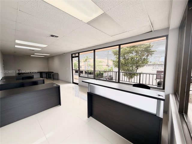 1101 SW 8th Street 203, Miami, FL 33130