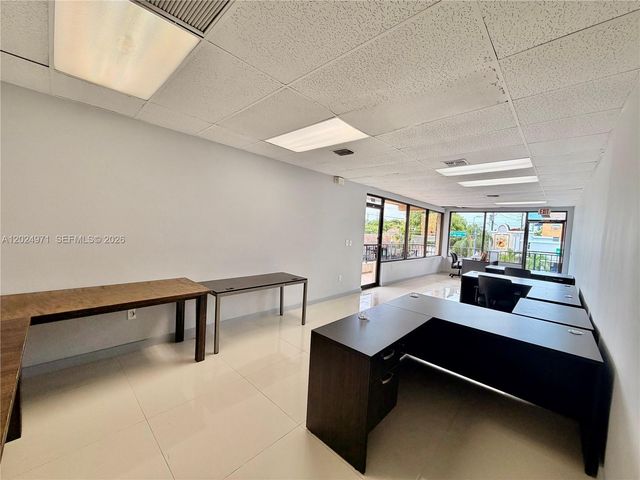 1101 SW 8th Street 203, Miami, FL 33130