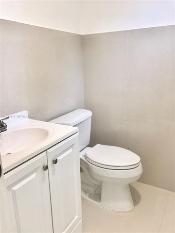 1101 SW 8th Street 203, Miami, FL 33130