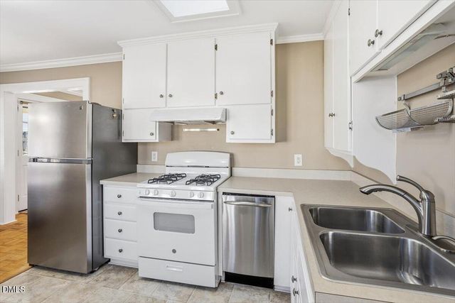 2609 Davis Street, Raleigh, NC 27608