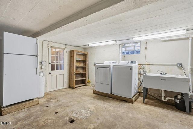 2609 Davis Street, Raleigh, NC 27608