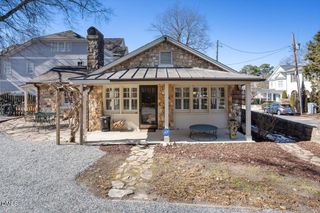2609 Davis Street, Raleigh, NC 27608
