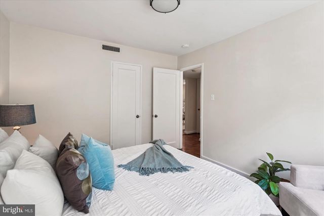 2210 WASHINGTON AVE #W-103, Silver Spring, MD 20910