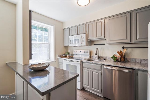 2210 WASHINGTON AVE #W-103, Silver Spring, MD 20910