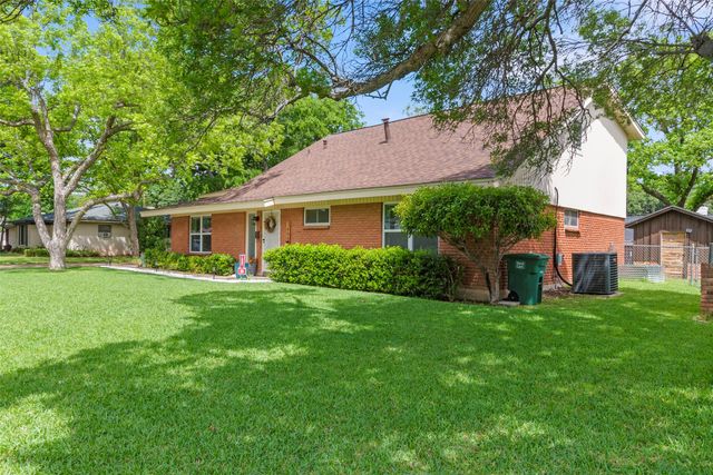 3608 Wooten Drive, Fort Worth, TX 76133