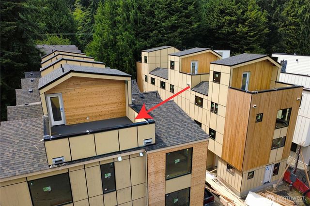 4317 35th Ave W, Seattle, WA 98199