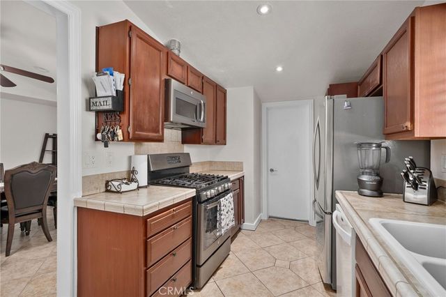 19042 E Center, Orange, CA 92869