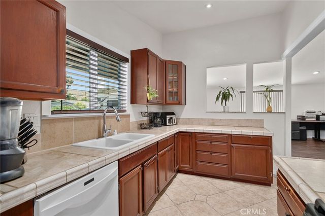 19042 E Center, Orange, CA 92869