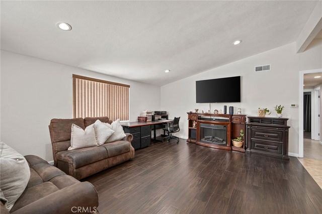 19042 E Center, Orange, CA 92869