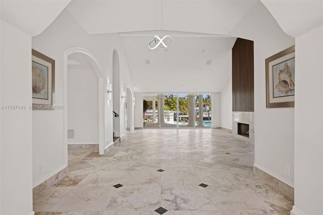 2561 Lucille Drive, Fort Lauderdale, FL 33316