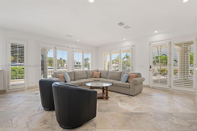 2561 Lucille Drive, Fort Lauderdale, FL 33316