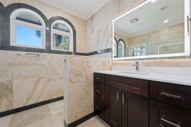 2561 Lucille Drive, Fort Lauderdale, FL 33316