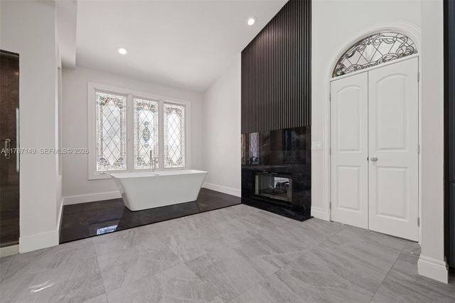 2561 Lucille Drive, Fort Lauderdale, FL 33316