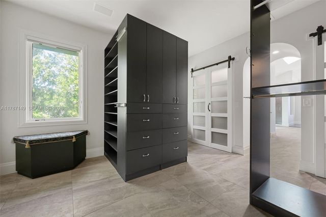 2561 Lucille Drive, Fort Lauderdale, FL 33316