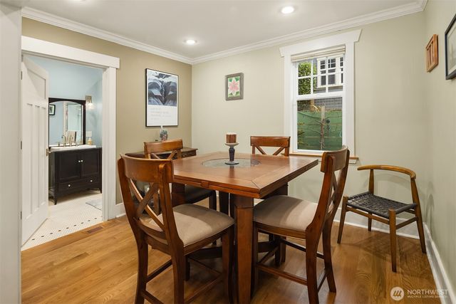 6016 44th Avenue SW, Seattle, WA 98136