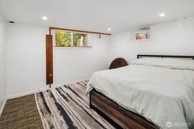 6016 44th Avenue SW, Seattle, WA 98136