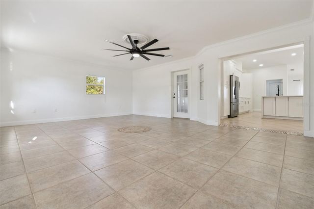 201 GLENRIDGE LOOP S, Lakeland, FL 33809