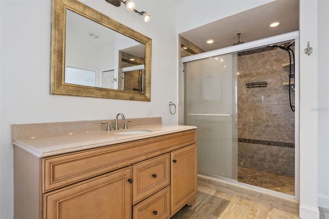 201 GLENRIDGE LOOP S, Lakeland, FL 33809