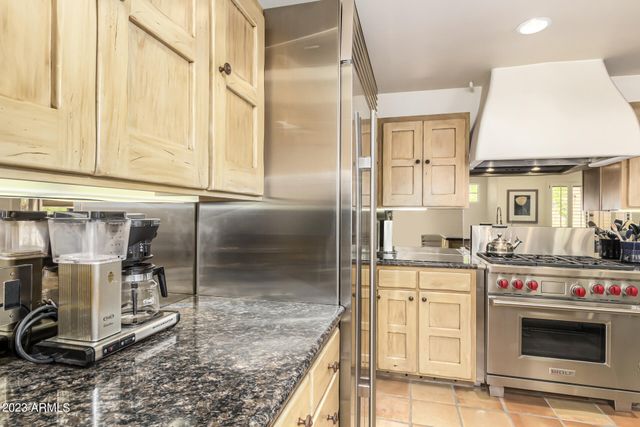 1063 N BOULDER Drive, Carefree, AZ 85377