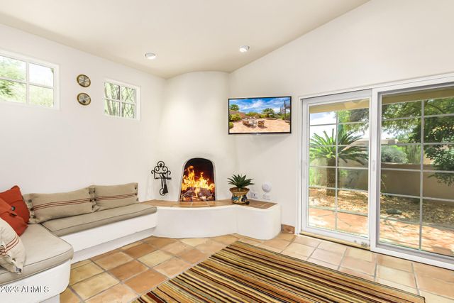 1063 N BOULDER Drive, Carefree, AZ 85377