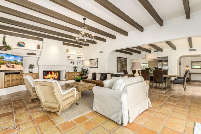 1063 N BOULDER Drive, Carefree, AZ 85377