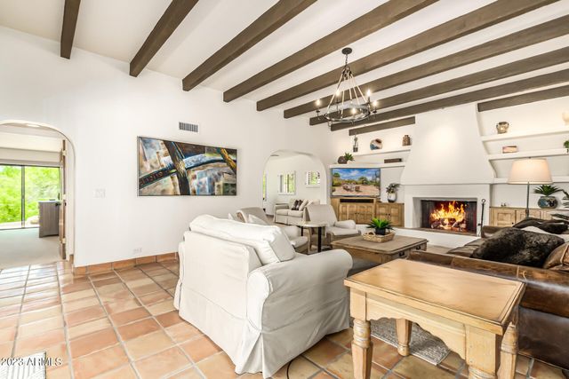 1063 N BOULDER Drive, Carefree, AZ 85377