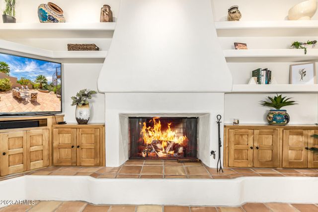 1063 N BOULDER Drive, Carefree, AZ 85377