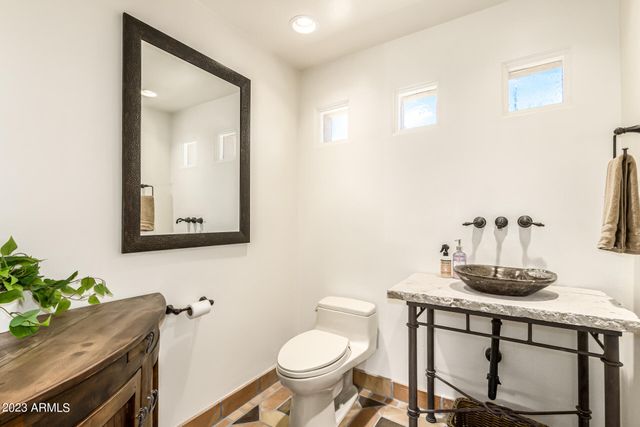 1063 N BOULDER Drive, Carefree, AZ 85377