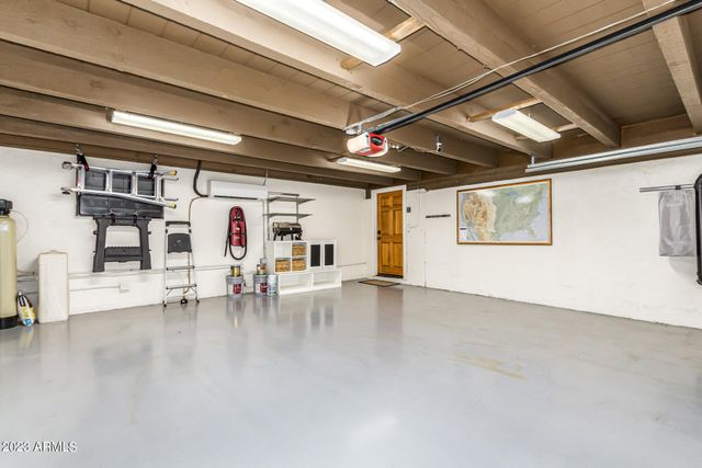 1063 N BOULDER Drive, Carefree, AZ 85377