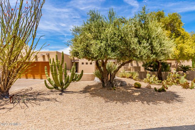 1063 N BOULDER Drive, Carefree, AZ 85377