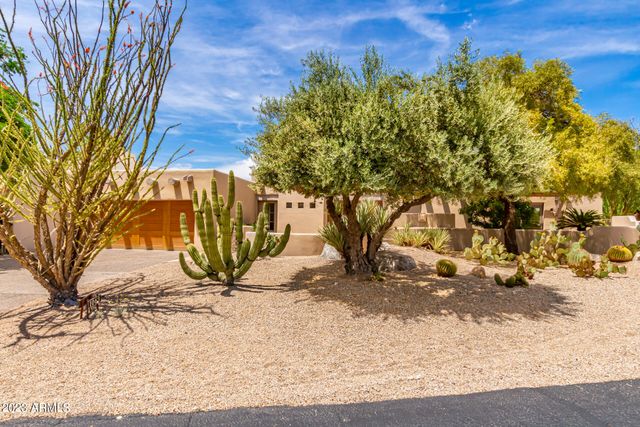 1063 N BOULDER Drive, Carefree, AZ 85377