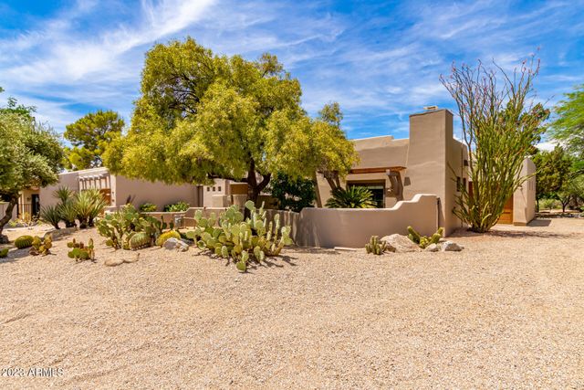 1063 N BOULDER Drive, Carefree, AZ 85377
