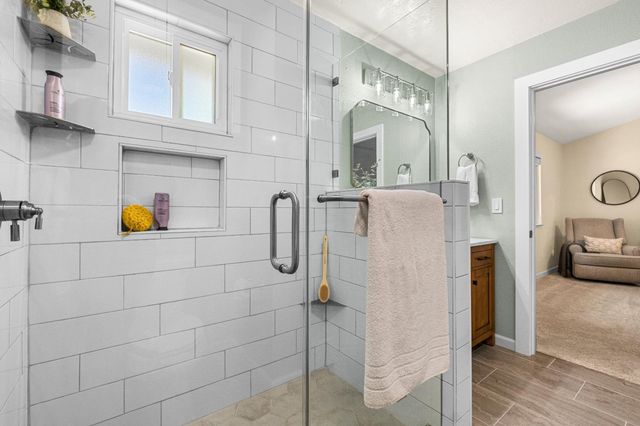 105 Snow Bar Ct, Folsom, CA 95630