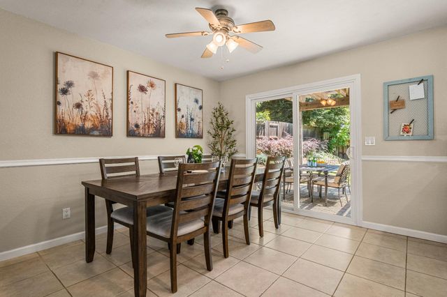 105 Snow Bar Ct, Folsom, CA 95630