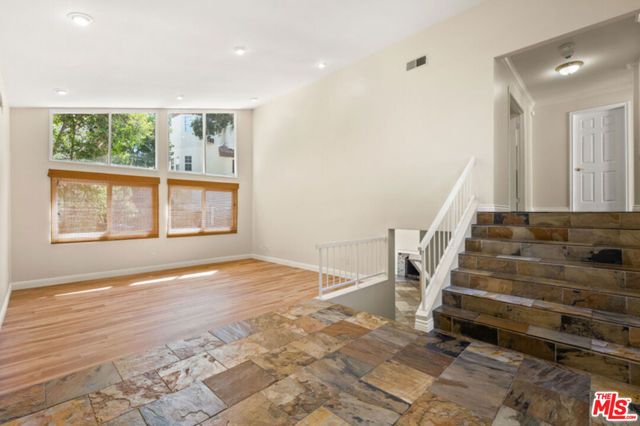 22840 Sparrowdell Drive, Calabasas, CA 91302