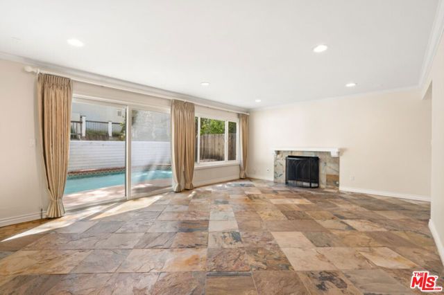 22840 Sparrowdell Drive, Calabasas, CA 91302
